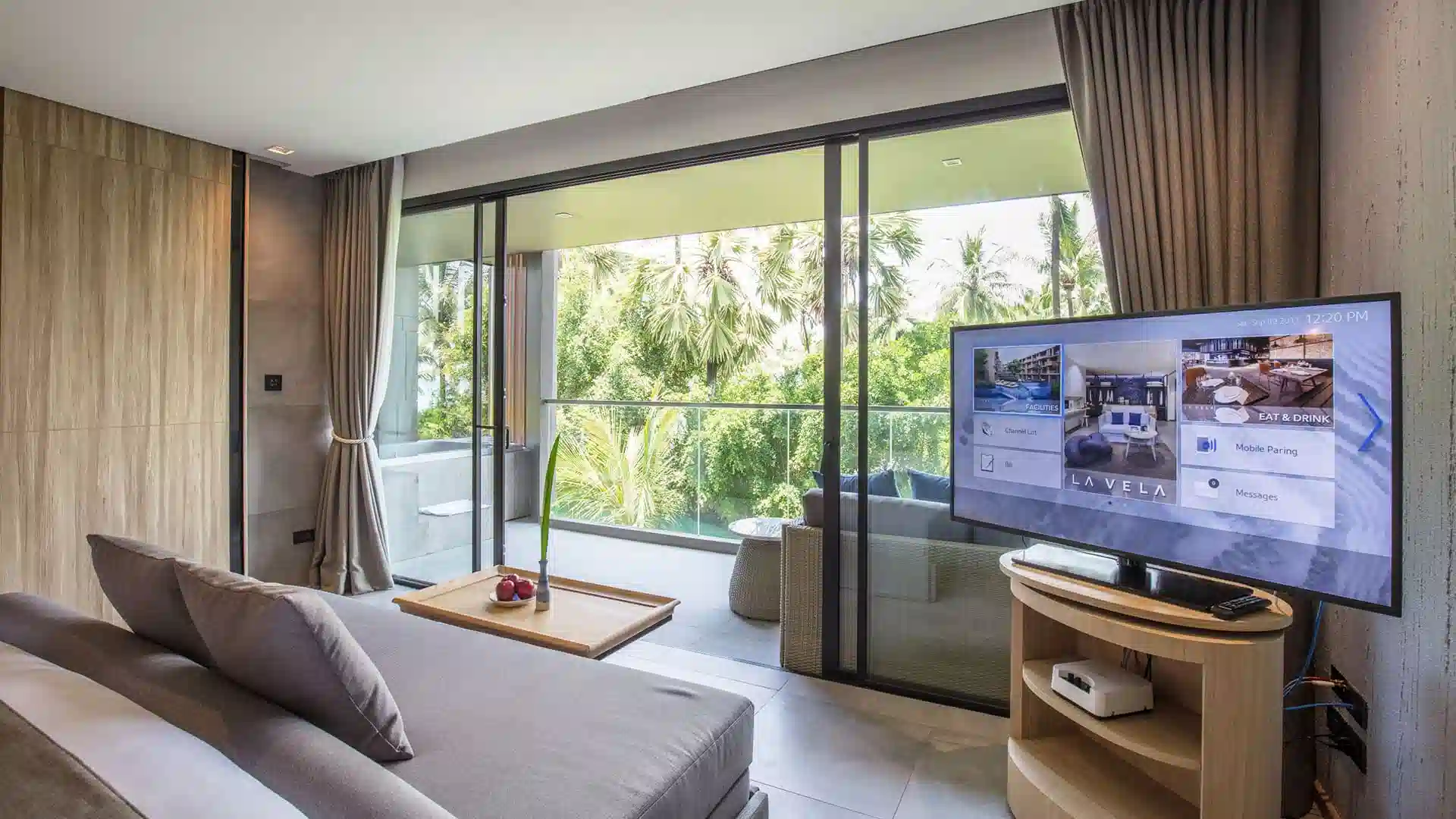 Deluxe room sofa and seating area